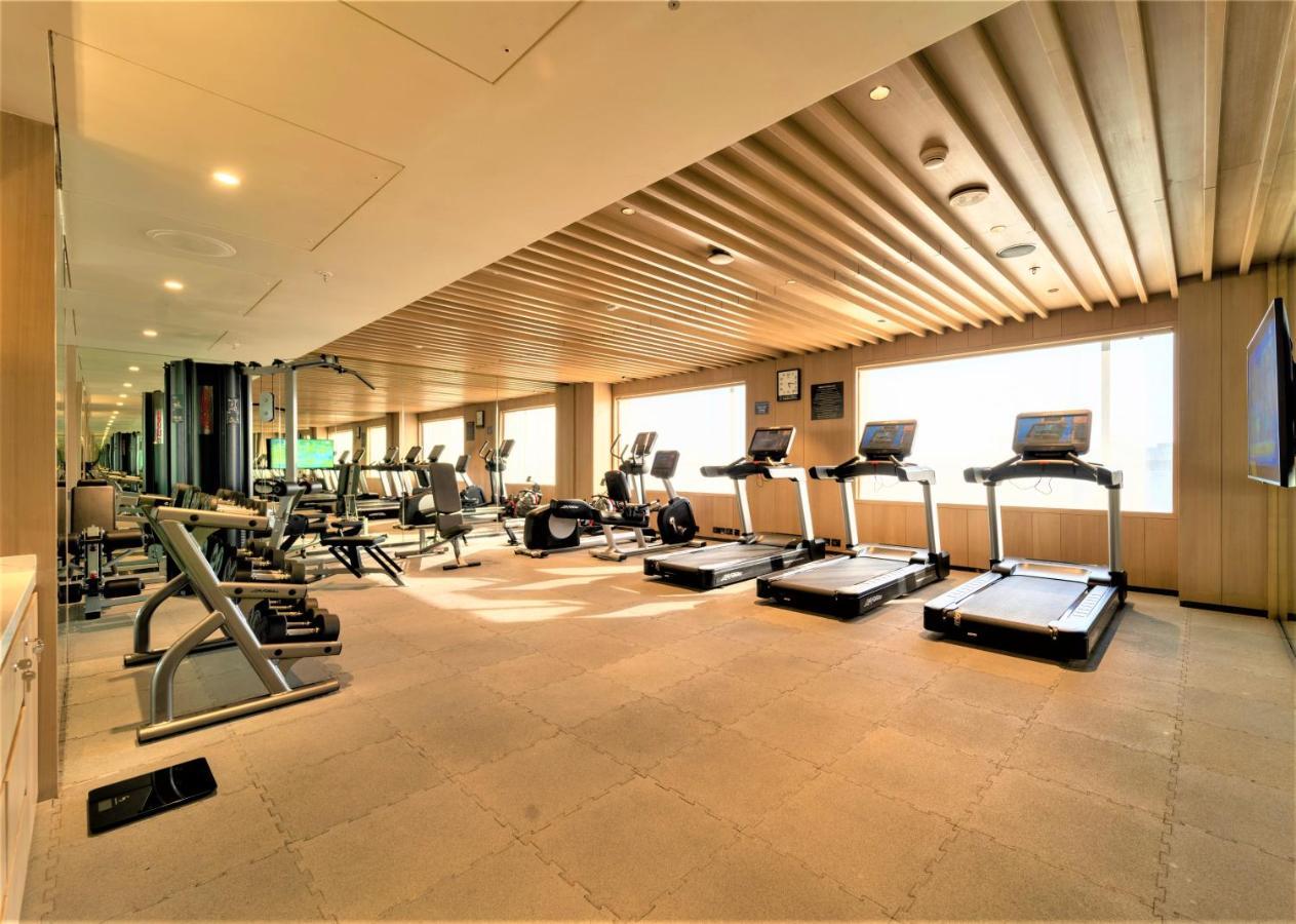Courtyard By Marriott Vadodara Ngoại thất bức ảnh